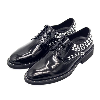 Горячая новинка, Стильная мужская обувь черного цвета с заклепками, классические мужские дерби из натуральной кожи, высококачественная повседневная обувь на шнуровке